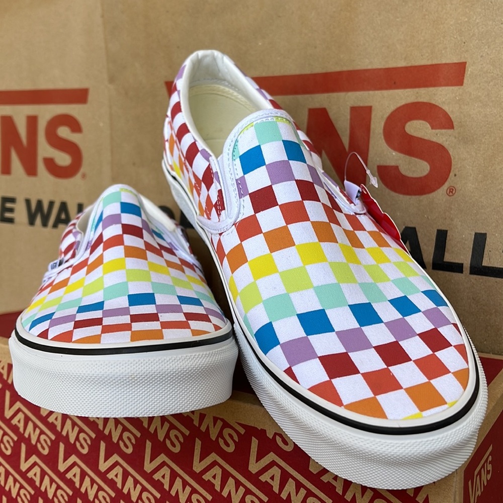 Vans Classic Slip On Checkerboard Rainbow/True White sneakers WMNS - Picture 8 of 16